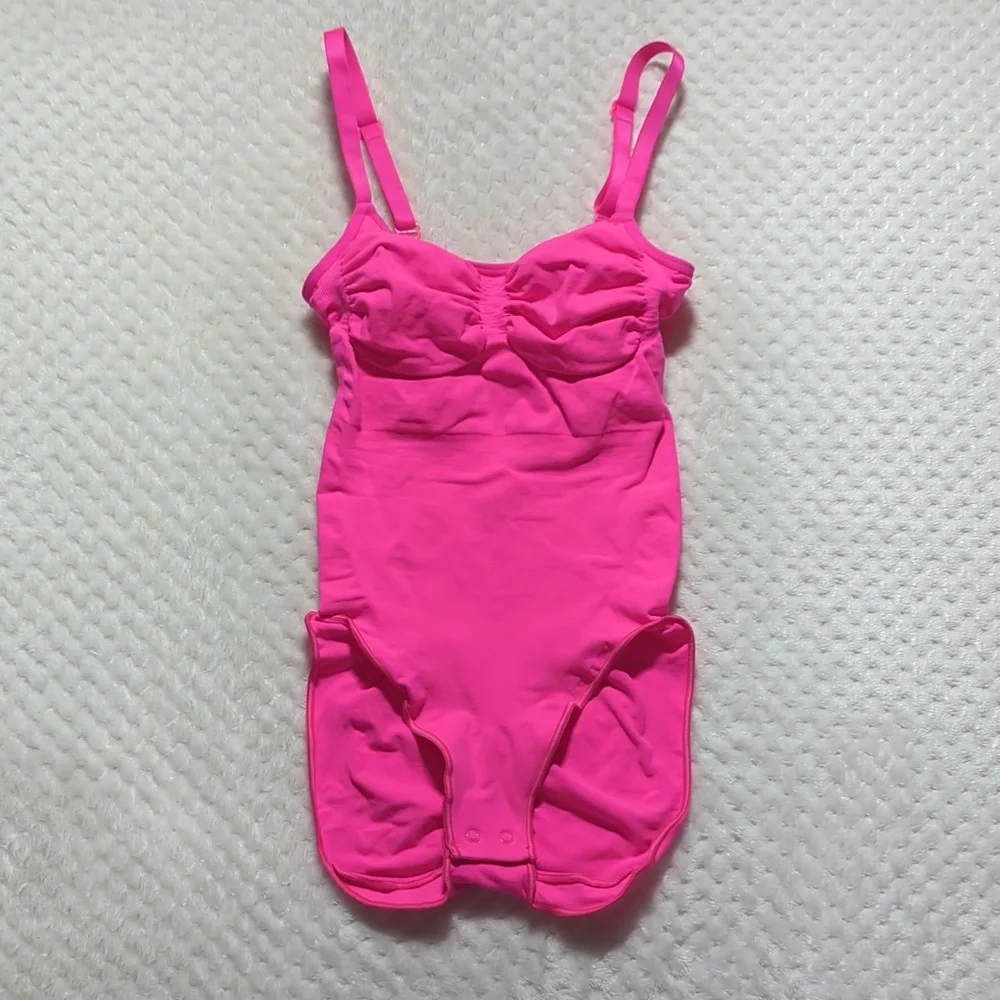 Skims Sculpting Bodysuit Brief With Snaps in Flamingo Pink - Picture 2 of 9